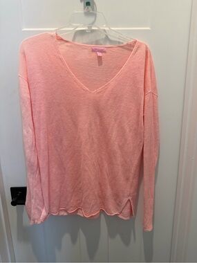 Lilly Pulitzer Peach Pink V-Neck Lightweight Long Sleeve Top
